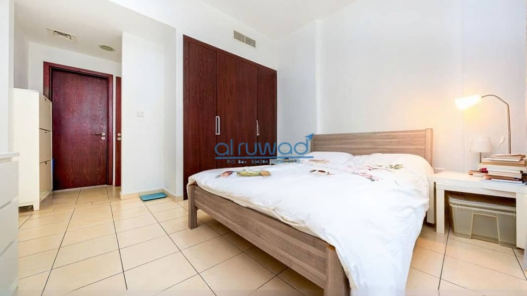 Hot Deal | Upgraded Unit | Fitted Kitchen - Image 10