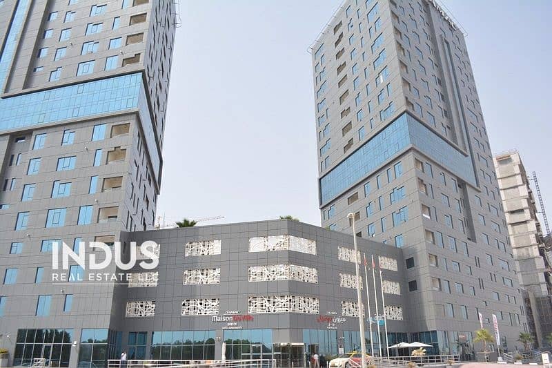 Ready to Move | Racetrack View | High Floor