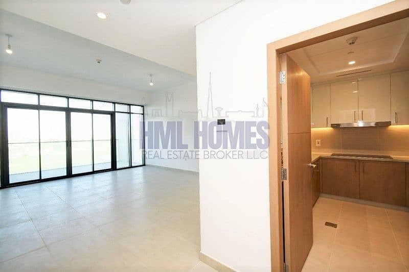 LUXURY LIVING | PRIME LOCATION | SPACIOUS LAYOUT - Image 10