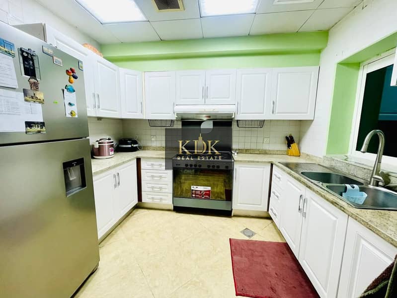 3BR+Maid | Bright and High Floor | Community View - Image 8