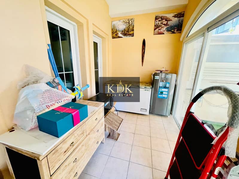 3BR+Maid | Bright and High Floor | Community View - Image 13