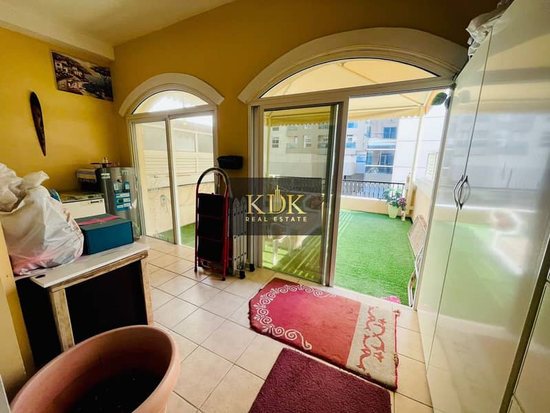 3BR+Maid | Bright and High Floor | Community View - Image 14