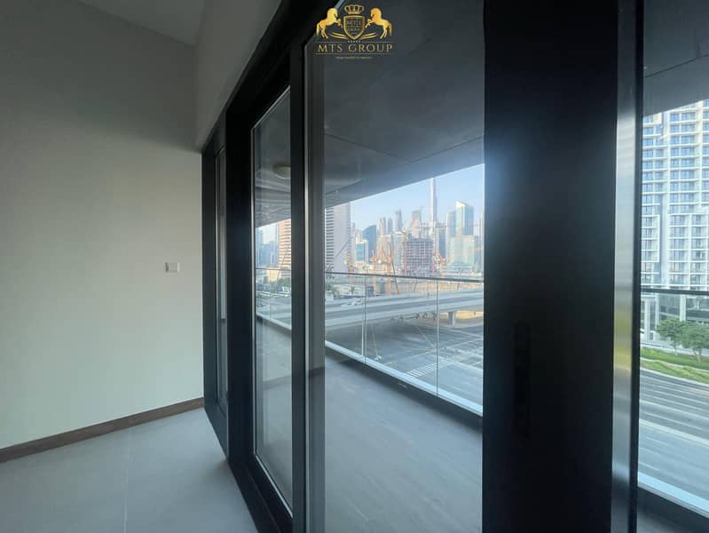 Spacious Layout | Prime Location | Iconic Views