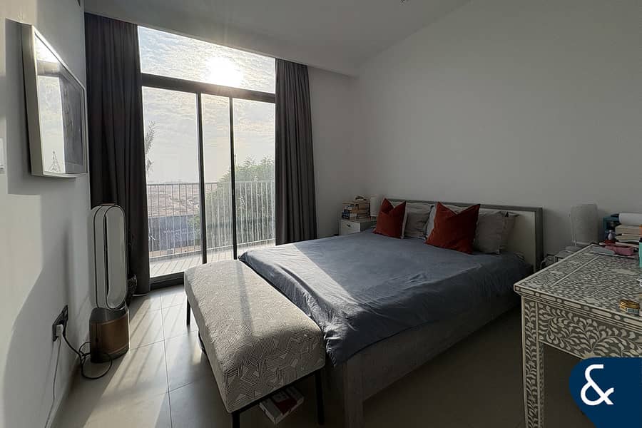 3 Bedroom | Unfurnished | Private Garden