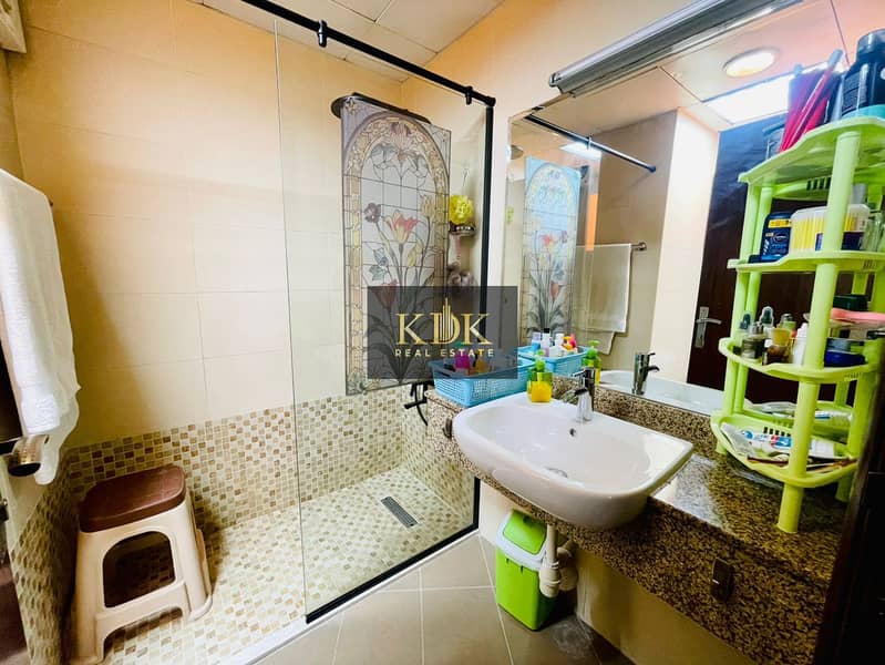 3BR+Maid | Bright and High Floor | Community View - Image 28