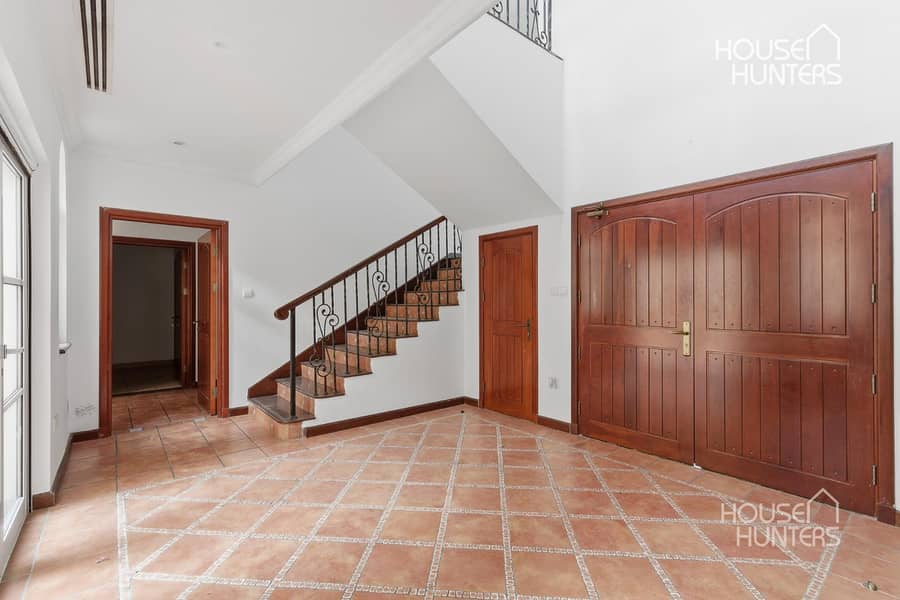 Exquisite Valencia Style | Private Pool | Vacant - Image 11