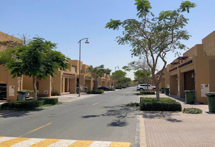 Unfurnished | Ready To Move | Free Chiller - Image 30