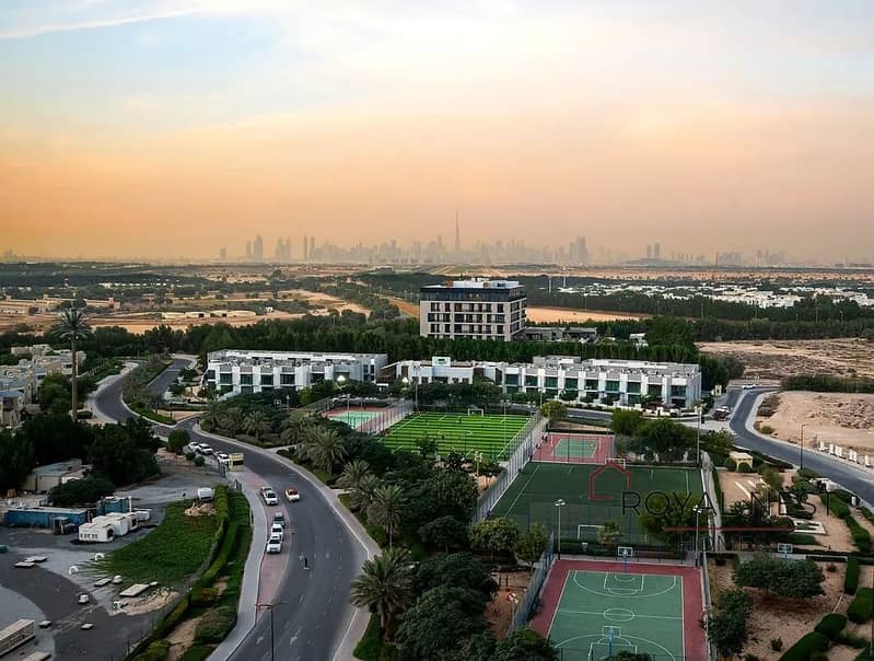 Spacious Unit | Burj Khalifa View | Closed Kitchen - Image 7
