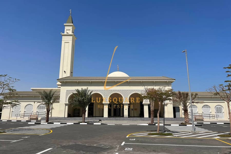 Fully Furnished | Ready To Move | Close To Metro - Image 20