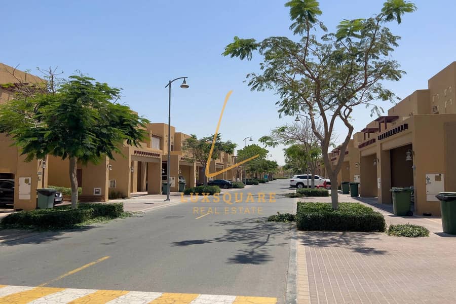 Fully Furnished | Ready To Move | Close To Metro - Image 30