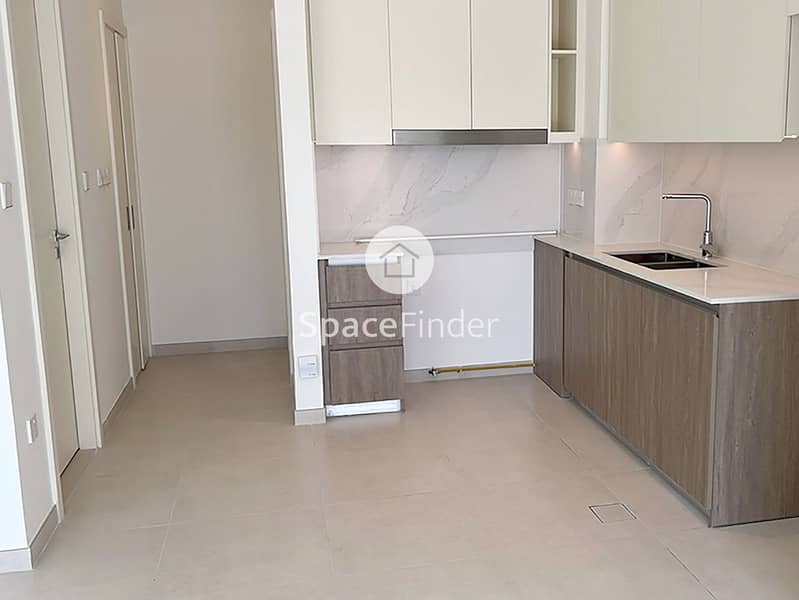 Spacious 3 Bed Villa | Ready to Move | Great Investment - Image 11