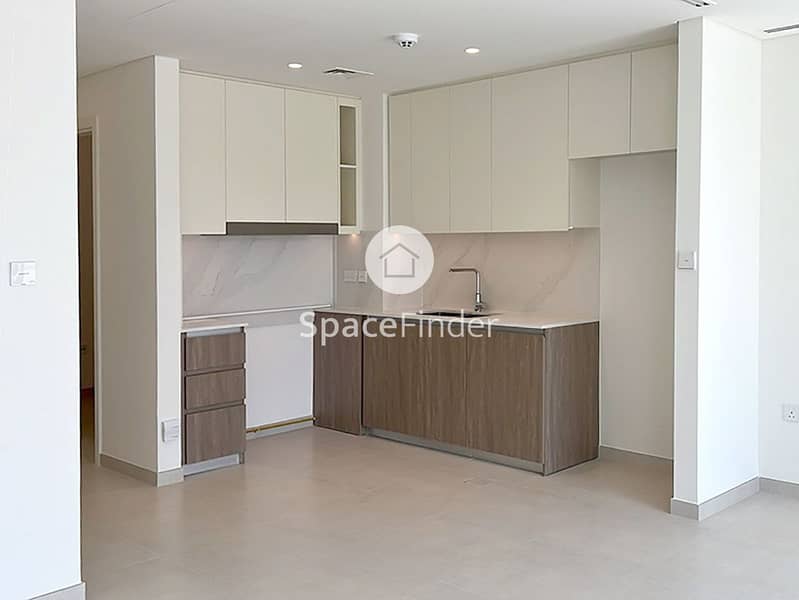 Spacious 3 Bed Villa | Ready to Move | Great Investment - Image 12