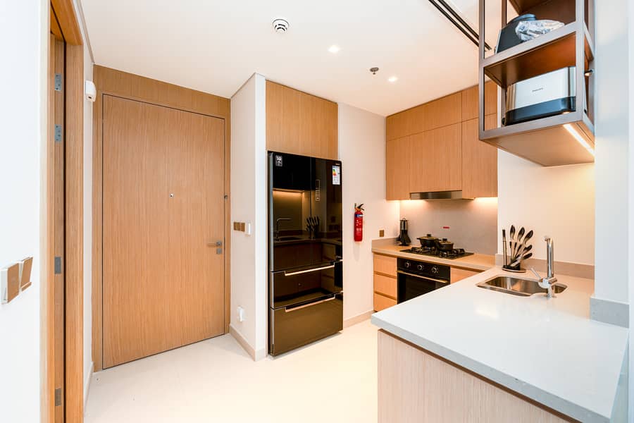 2BR Luxury |Hotel Amenities | Dubai Mall Access - Image 7