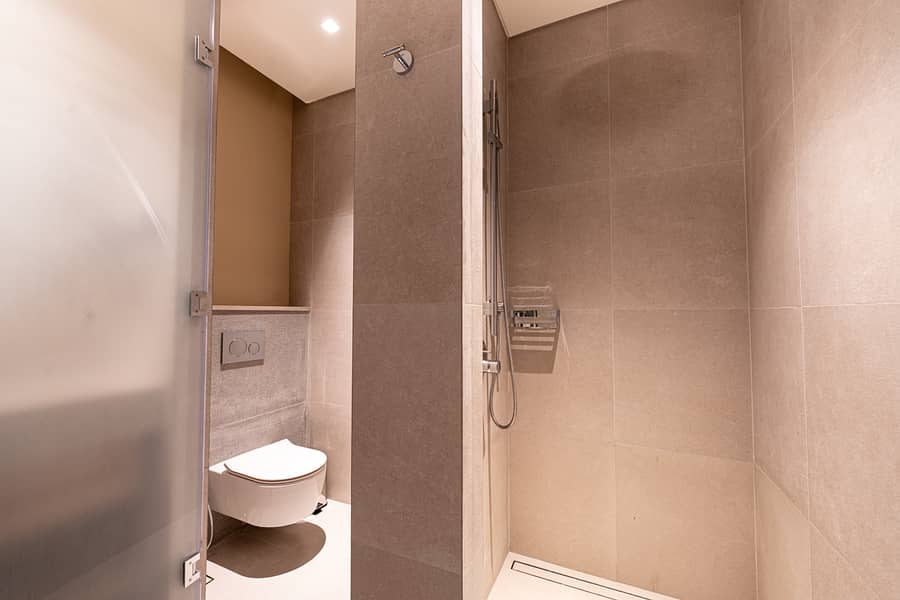 2BR Luxury |Hotel Amenities | Dubai Mall Access - Image 15