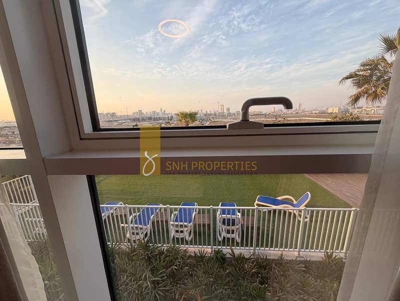 DIRECT POOL VIEW | FULLY FURNISHED | READY TO MOVE - Image 9