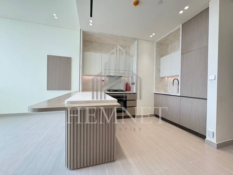 Vacant | Brand New | Spacious