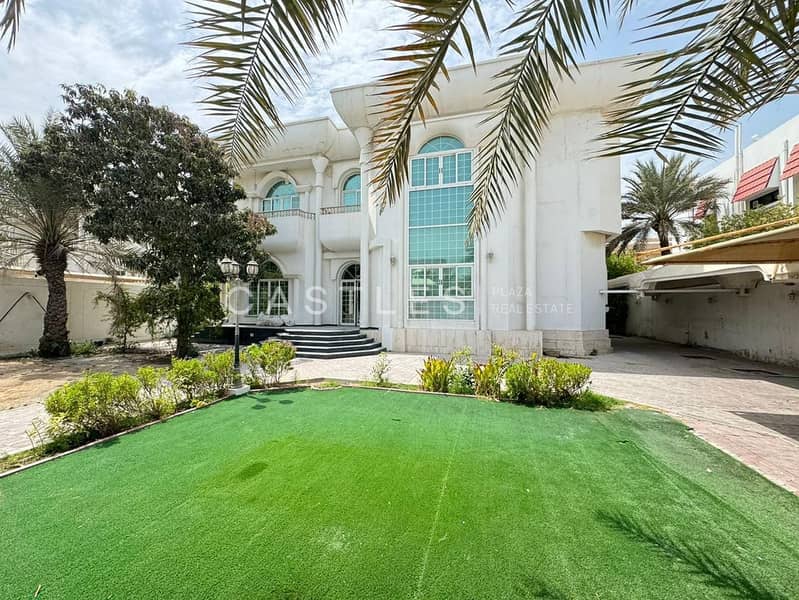 Redy To Move In | Spacious Villa In Jumeirah 1