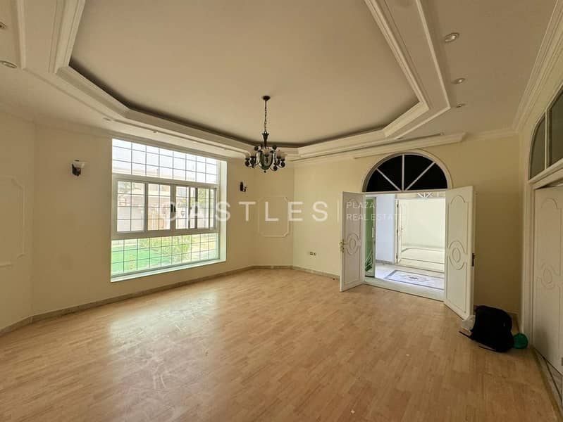 Redy To Move In | Spacious Villa In Jumeirah 1 - Image 10