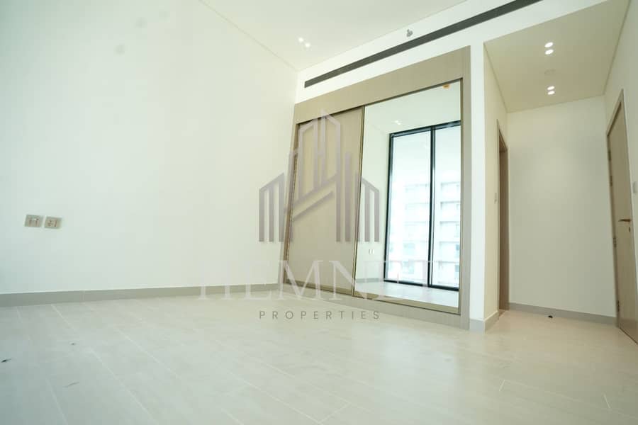 Vacant | Brand New | Spacious