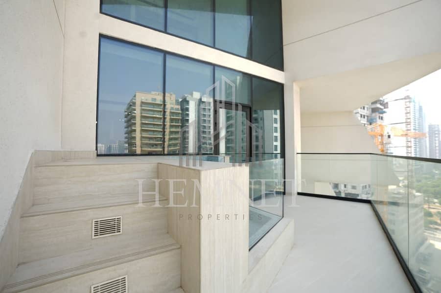 Vacant | Brand New | Spacious - Image 11