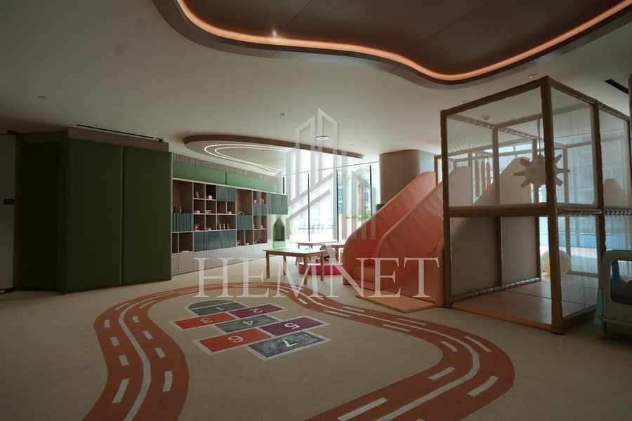 Vacant | Brand New | Spacious - Image 15