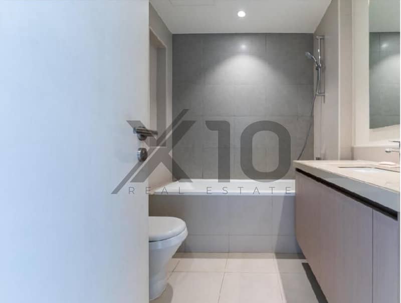 Single Row | Park-Facing | Flexible 12 Cheques - Image 12