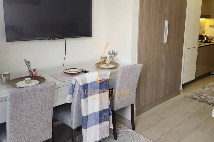 Fully Furnished | Ready To Move | Chiller Free