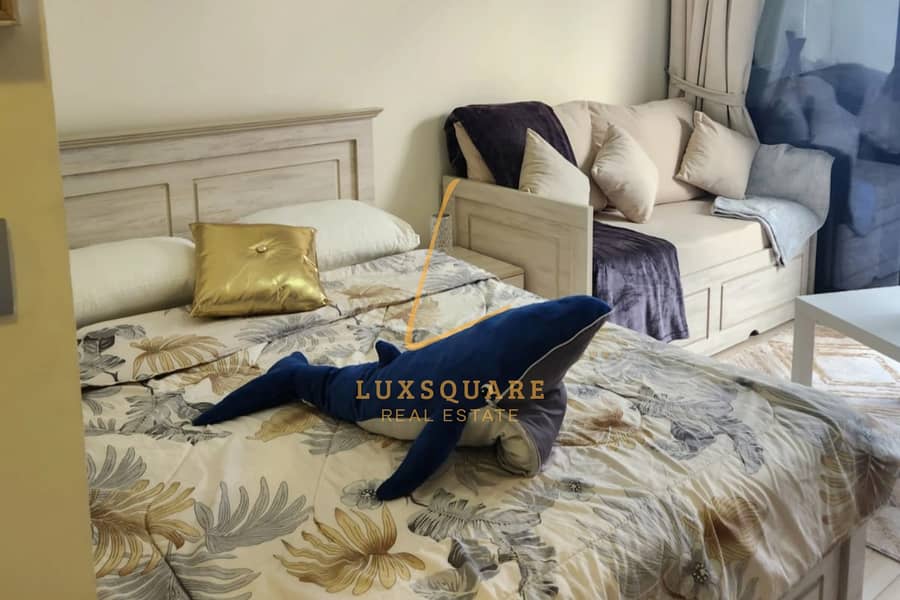 Fully Furnished | Ready To Move | Chiller Free - Image 6