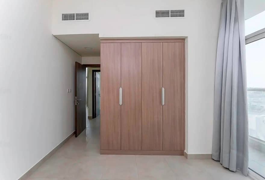 Chiller Free | Fully Furnished | Opened Kitchen - Image 9