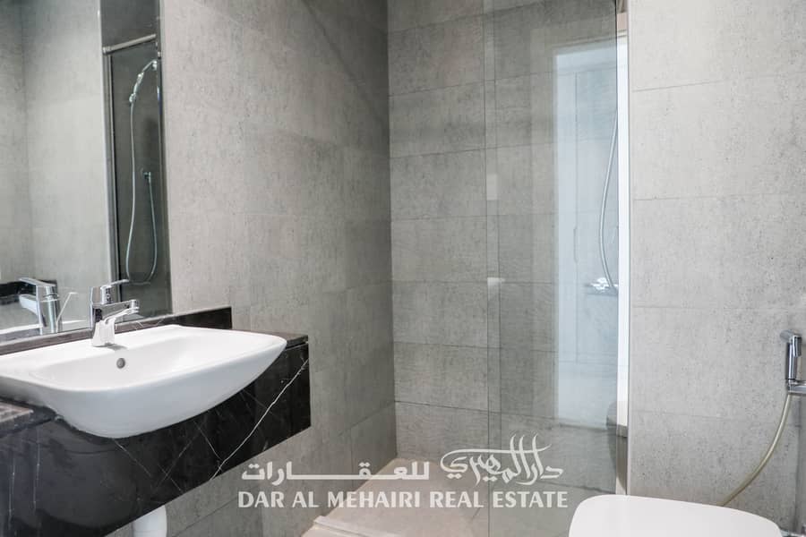 SPACIOUS 2 B/R FLAT IN AL JADDAF WITH FULL FACILITY GYM/POOL/GARDEN - Image 23