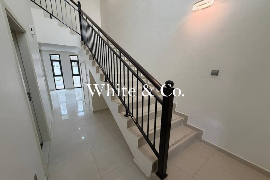 R2MB | Best Layout in 3 Bed | Big Balcony