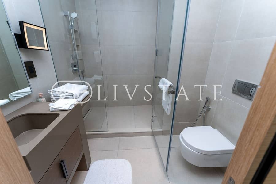 Fully Furnished | Sea View | Prime Location - Image 16