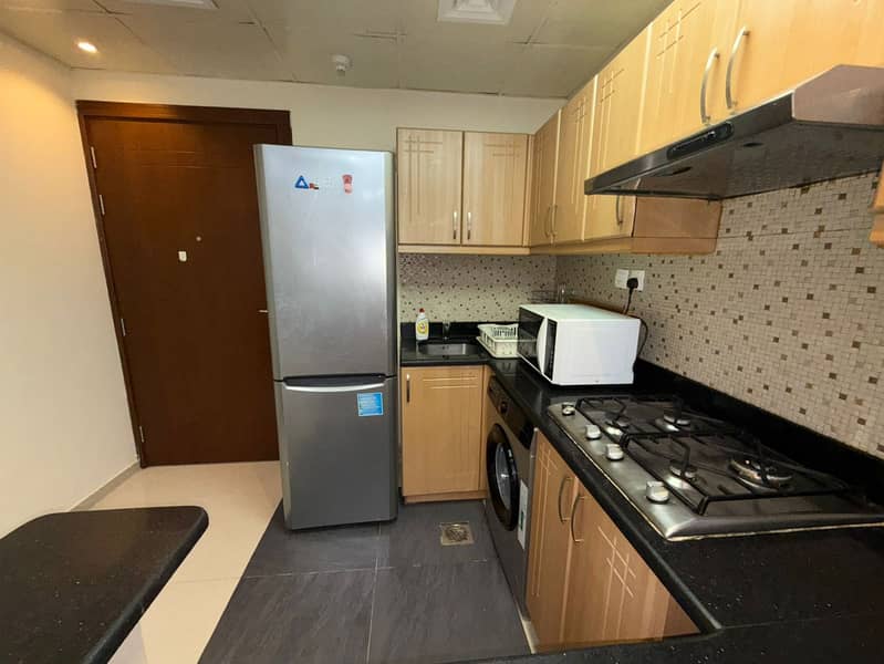 Furnished Unit with DEWA & Chiller Connected, Pay Monthly Bills - Image 18