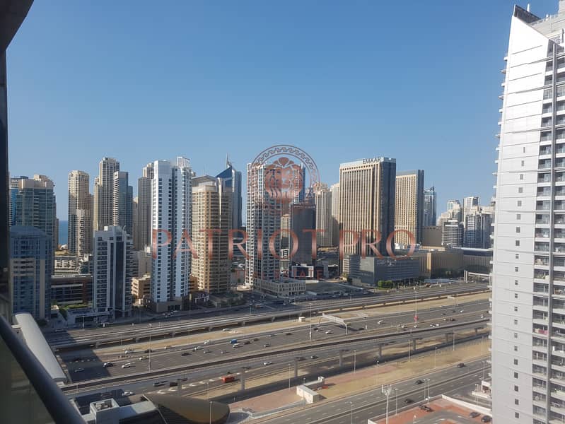 Unfurnished 1BR for rent with SZR and Marina Skyline View