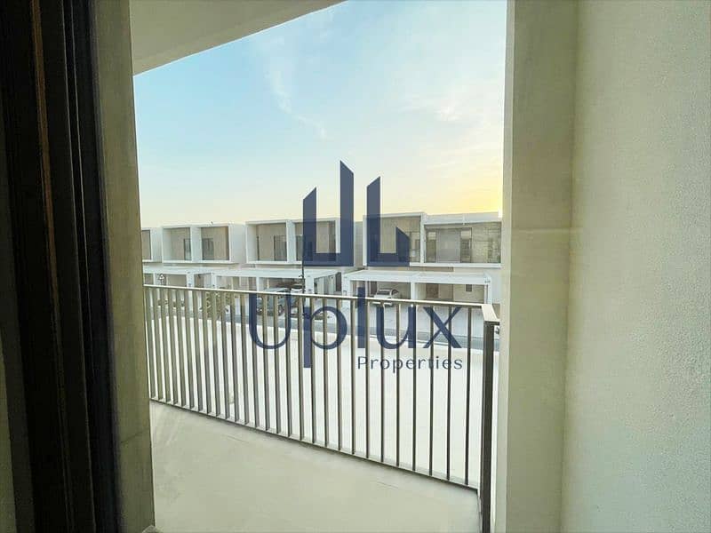 Unfurnished | Brand New | Corner Unit