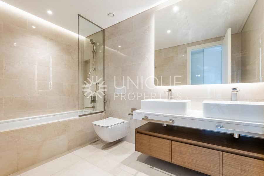 Ain Dubai Views | Mid Floor | Prime Location - Image 25