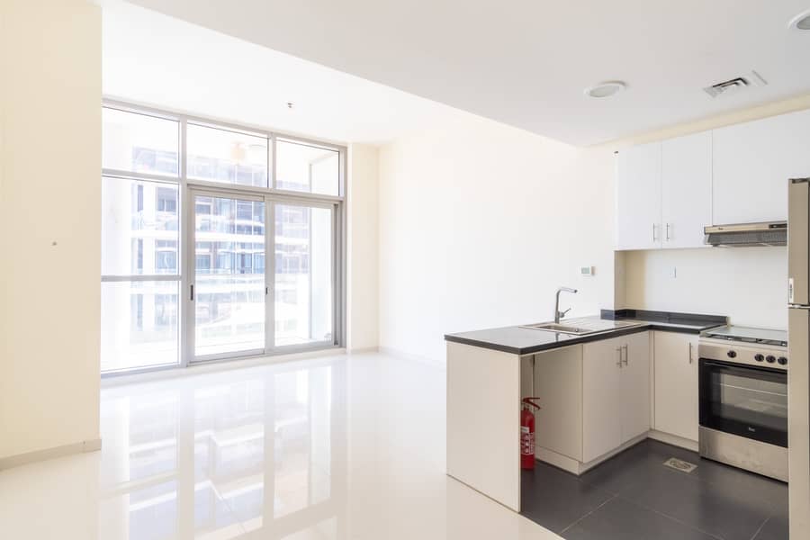 Unfurnished | 4 Cheques | Ready for Viewing