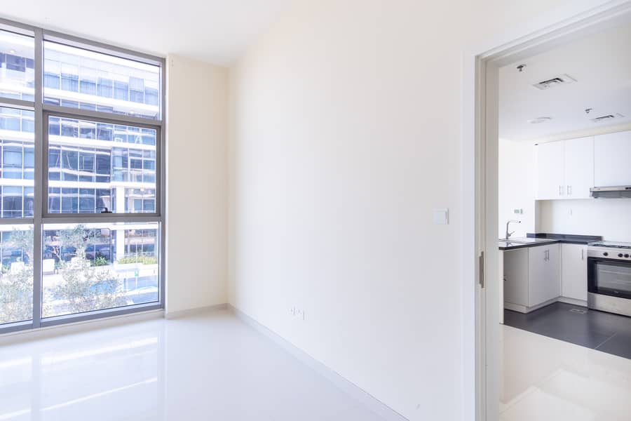 Unfurnished | 4 Cheques | Ready for Viewing