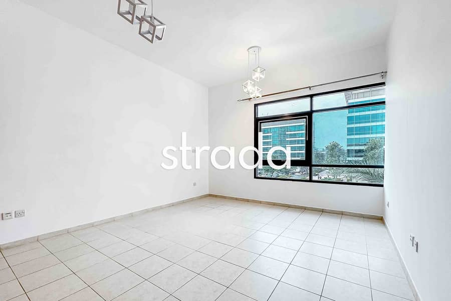 2 Bed + Study | Pool View | Vacant - Image 20