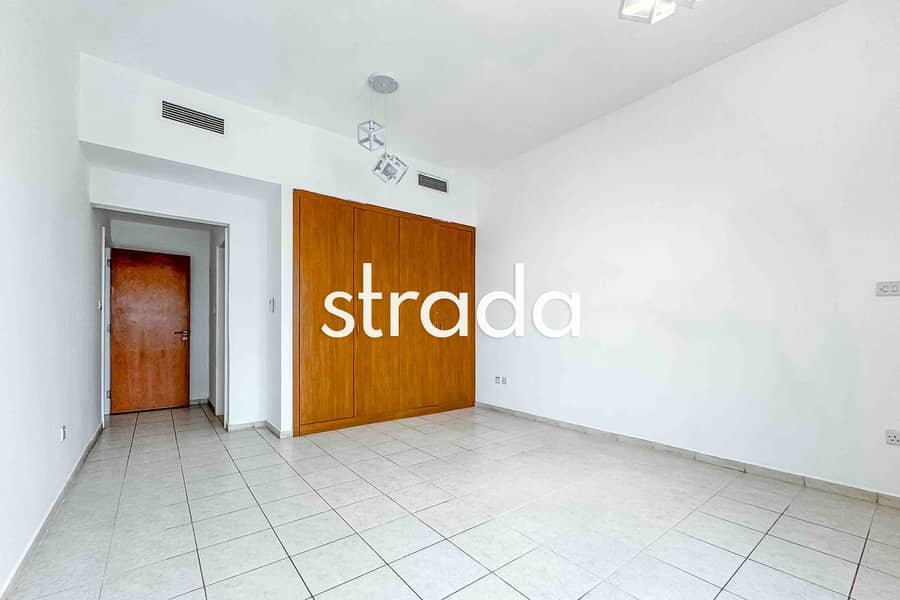 2 Bed + Study | Pool View | Vacant - Image 22