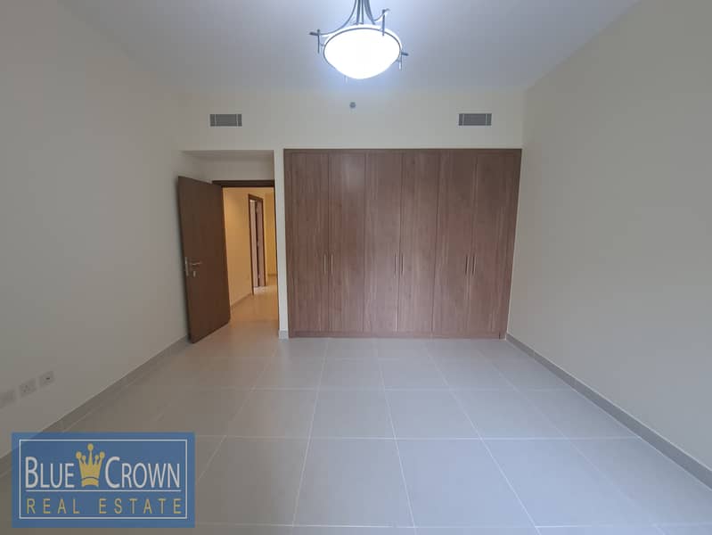 BEAUTIFUL LAWN VIEW!!LAVISH 3BHK WITH MAIDS ROOM - Image 13