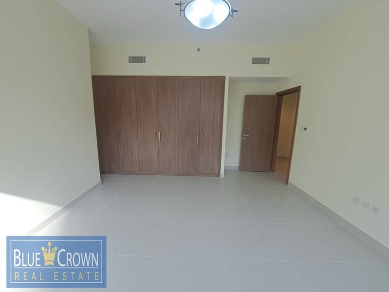 BEAUTIFUL LAWN VIEW!!LAVISH 3BHK WITH MAIDS ROOM - Image 17