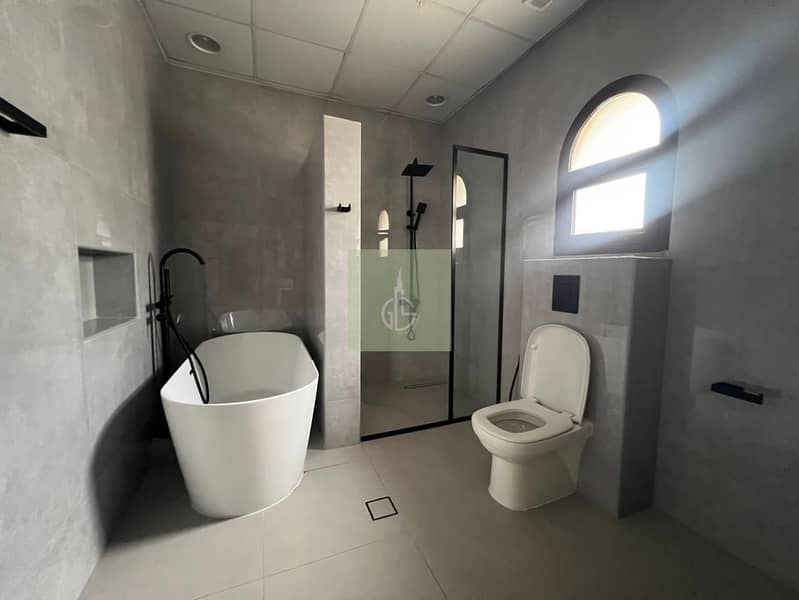 Ultra-Luxury Mansion-Style 5BR Villa | Private Pool - Image 17