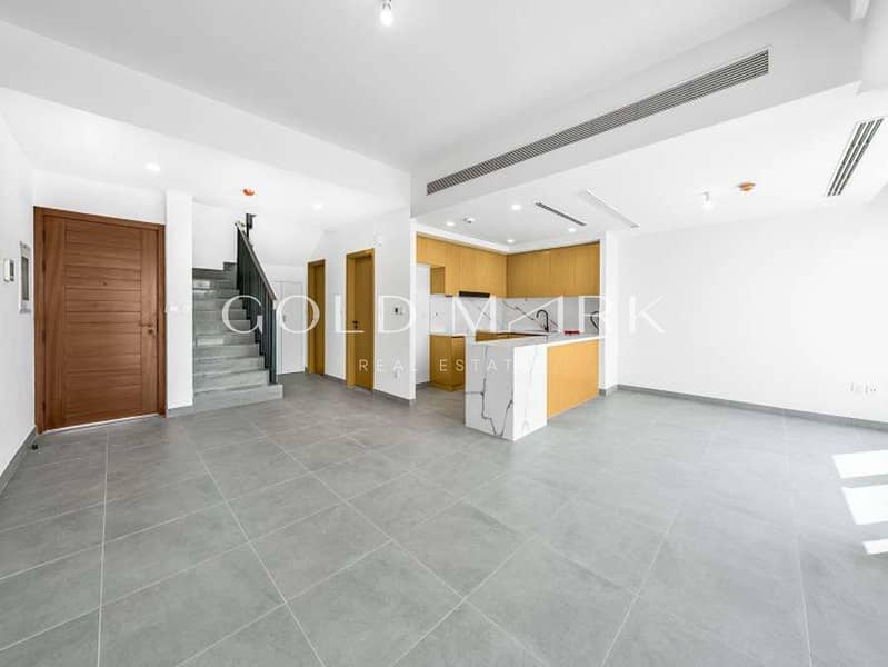 Brand-new | Near the pool | Premium location