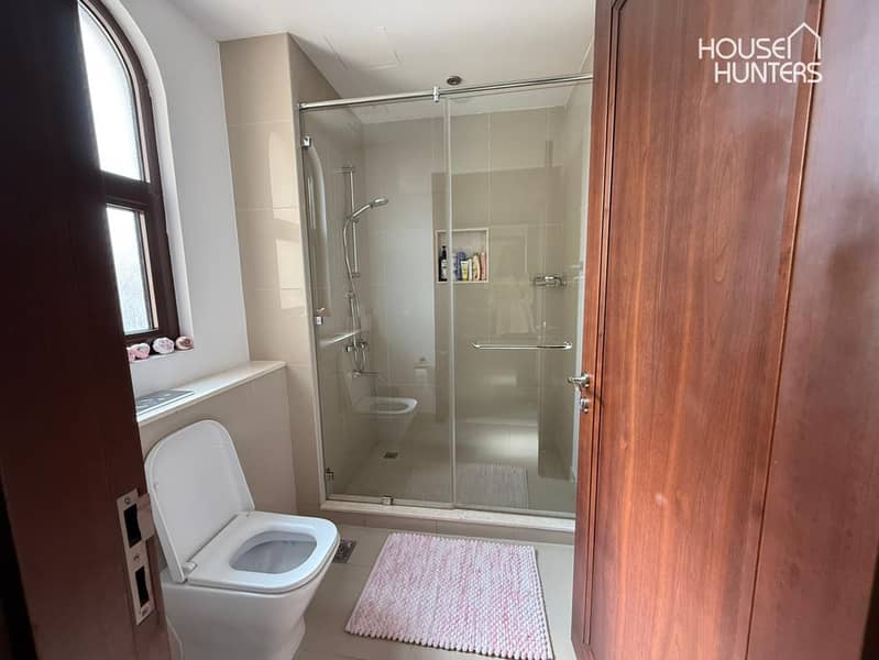 Rare Unit | Landscaped with Pool | Vacant in Feb - Image 20