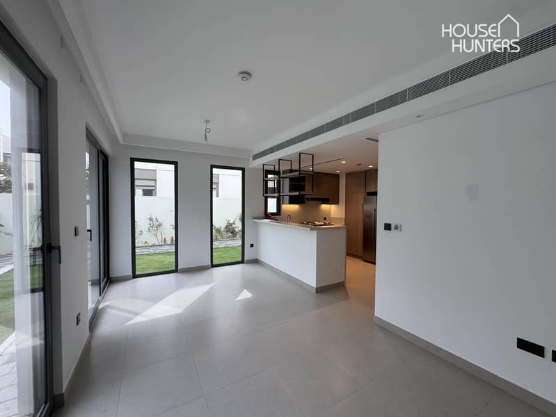 Open Kitchen | Fully Integrated Appliances | New - Image 10