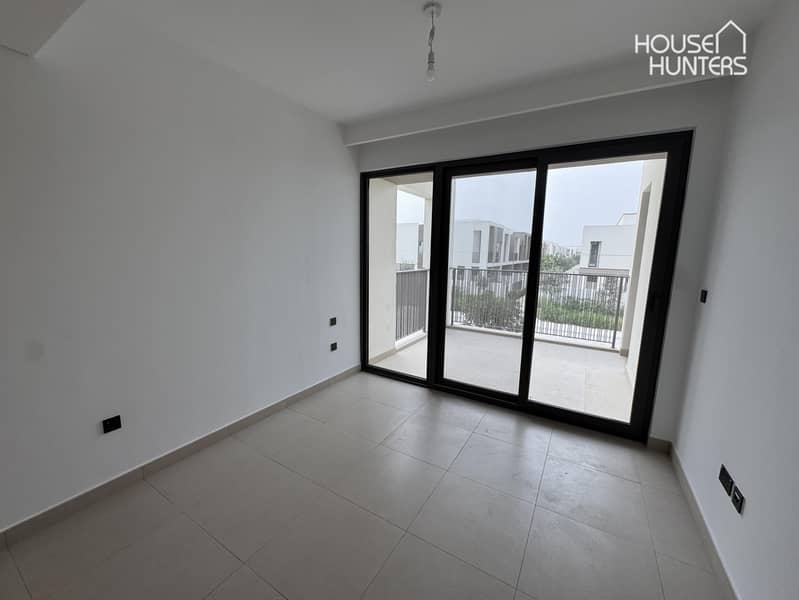 Open Kitchen | Fully Integrated Appliances | New - Image 17