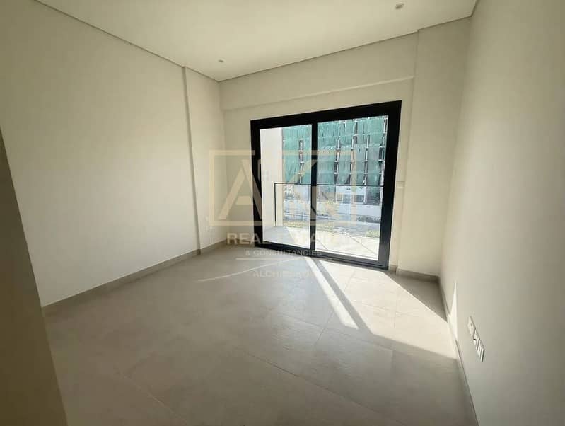 Semi-Furnished | With Study Room | New Building | 4 Chqs