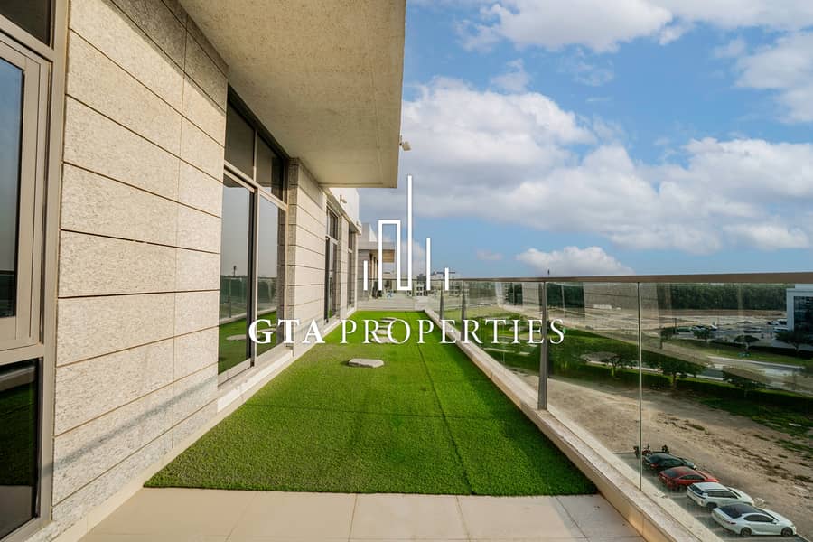 LARGE TERRACE| HIGHER FLOOR | AVAILABLE NOW - Image 21