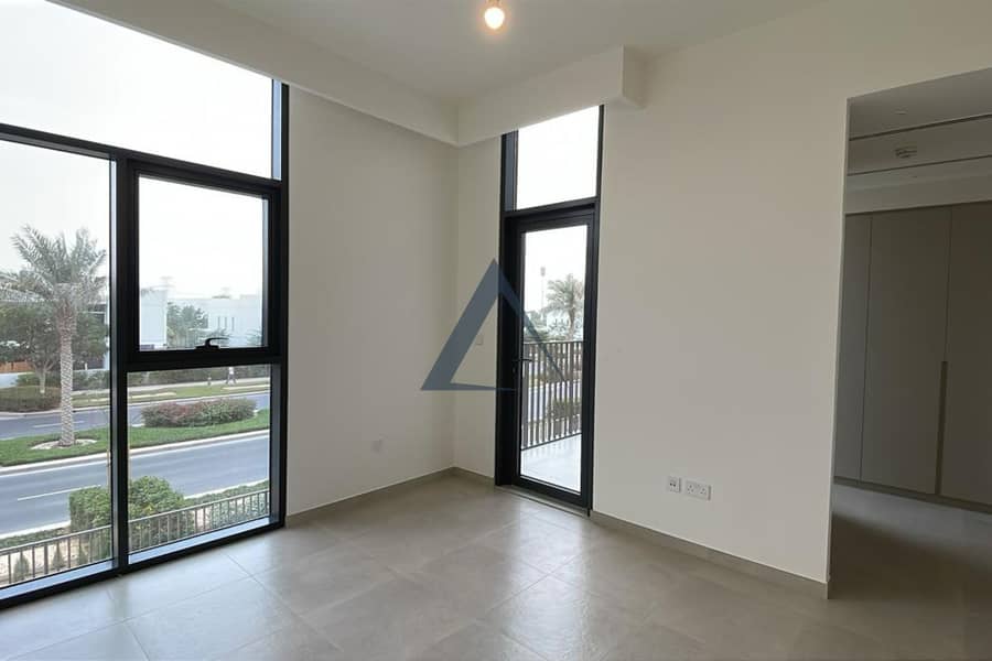 Brand New | Prime Location | Vacant - Image 13